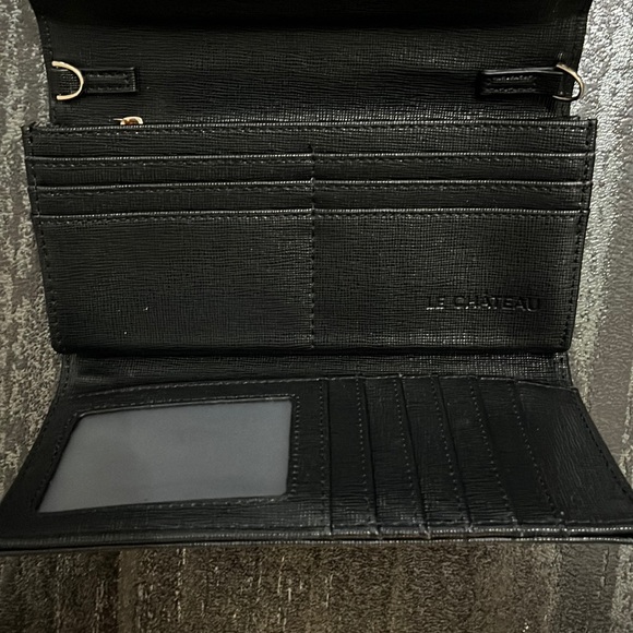 Le Chateau Wallet - Picture 5 of 9
